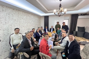 МӘШРӘП-ТРАДИЦИОННЫЕ ВСТРЕЧИ ( культурные собрания, танцы и разговоры в традиционном формате)